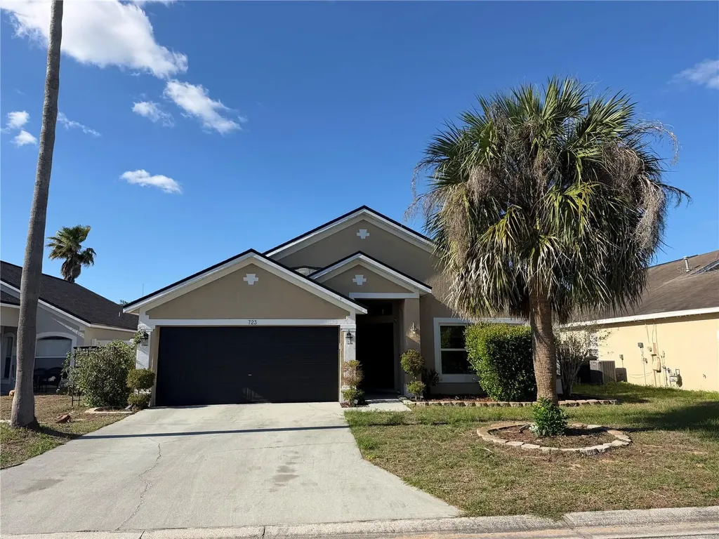 723 Lady Diana Drive Davenport FL 33837