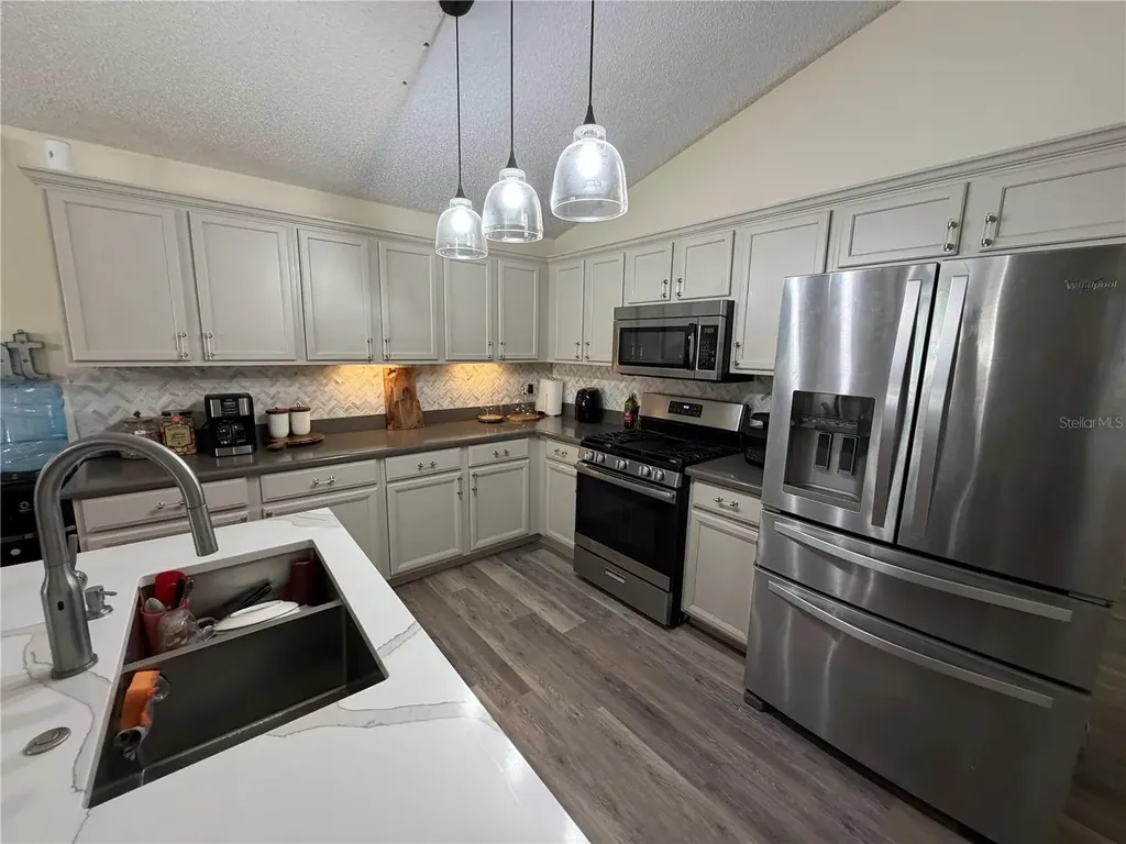 723 Lady Diana Drive Davenport FL 33837