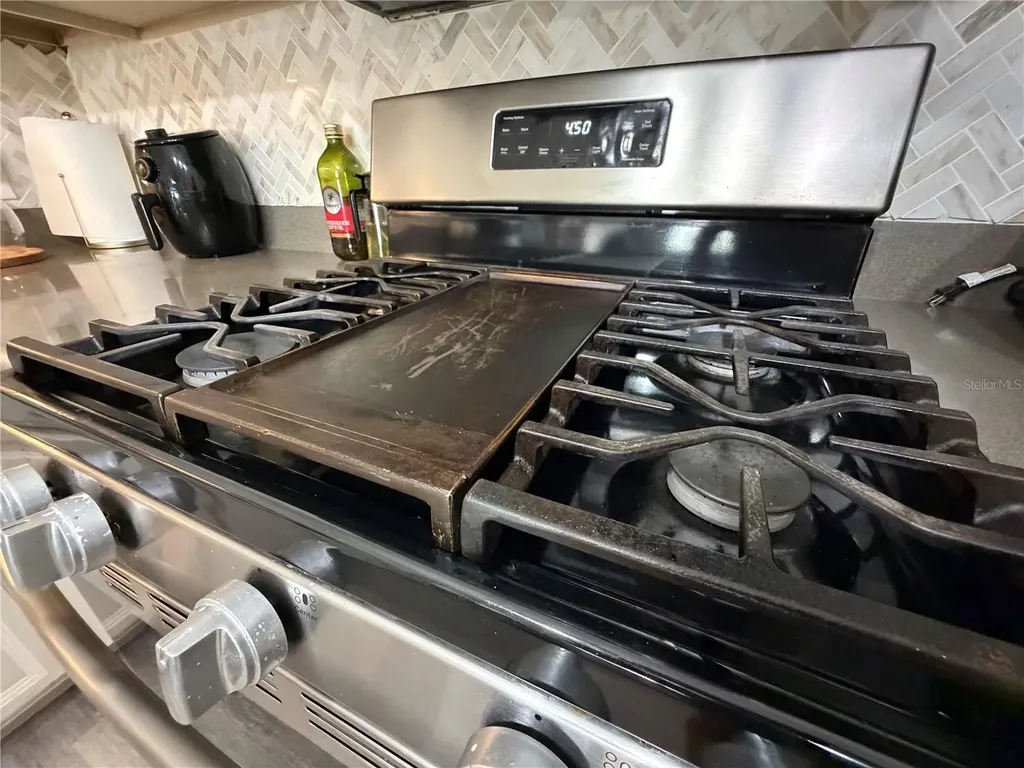 723 Lady Diana Drive Davenport FL 33837