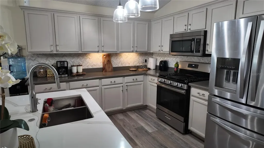723 Lady Diana Drive Davenport FL 33837