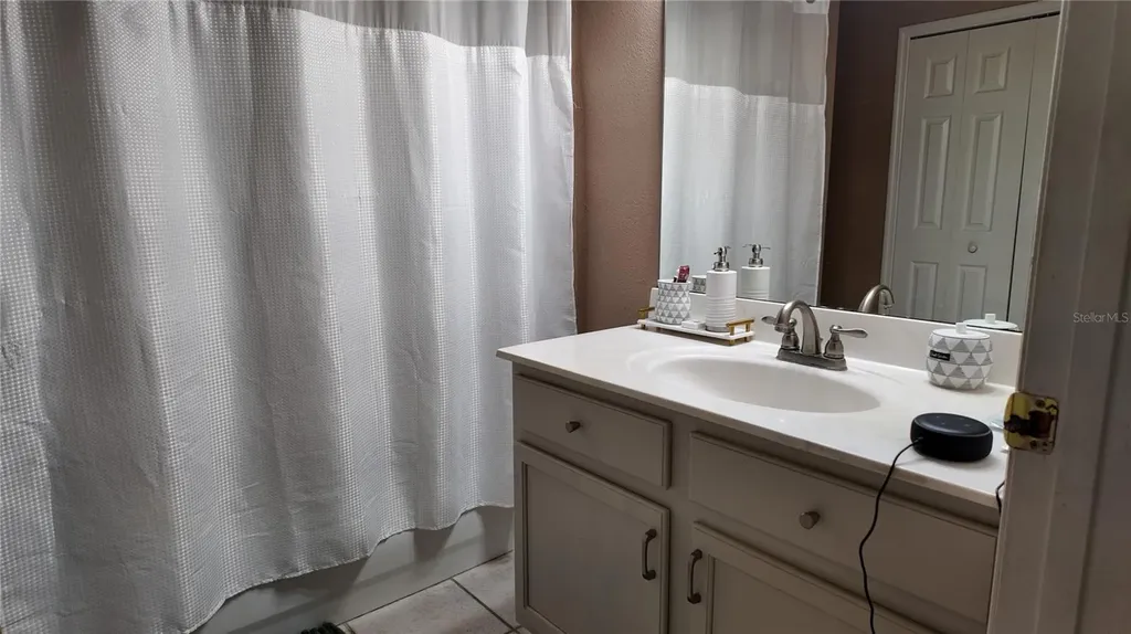 723 Lady Diana Drive Davenport FL 33837