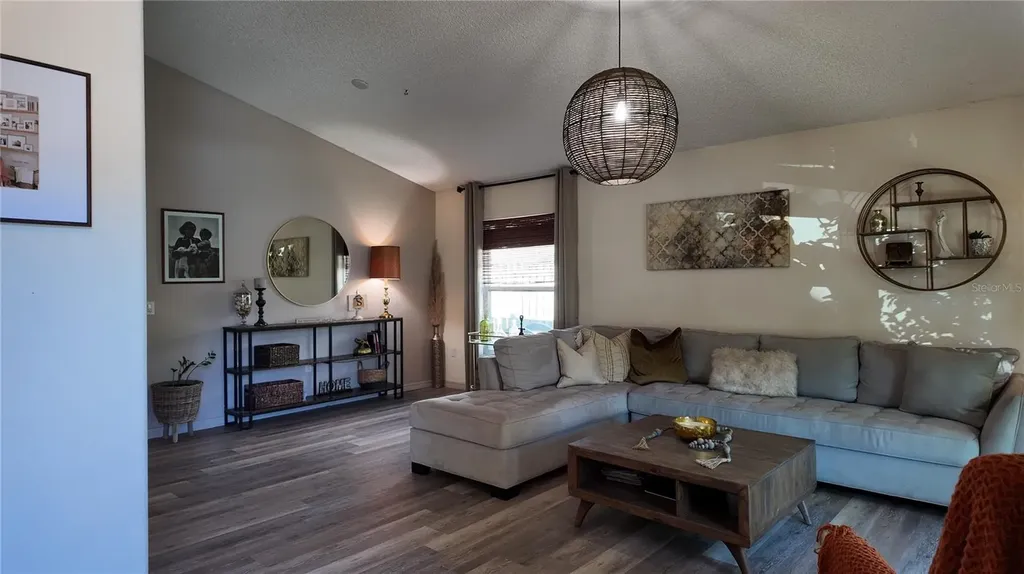 723 Lady Diana Drive Davenport FL 33837