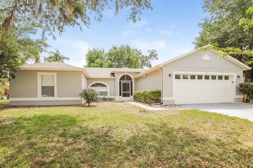 557 Oak Branch Circle Kissimmee FL 34758