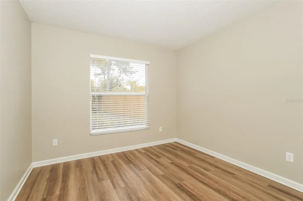 557 Oak Branch Circle Kissimmee FL 34758