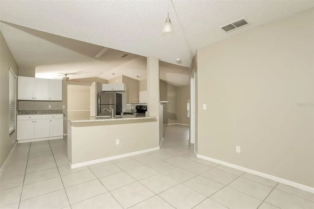 557 Oak Branch Circle Kissimmee FL 34758