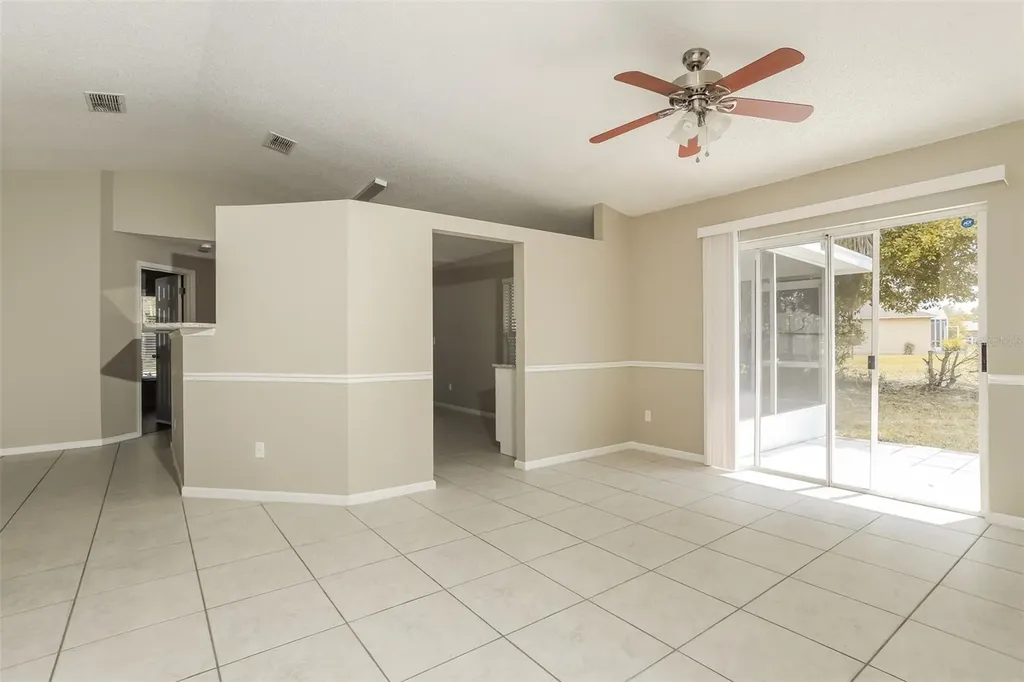 557 Oak Branch Circle Kissimmee FL 34758