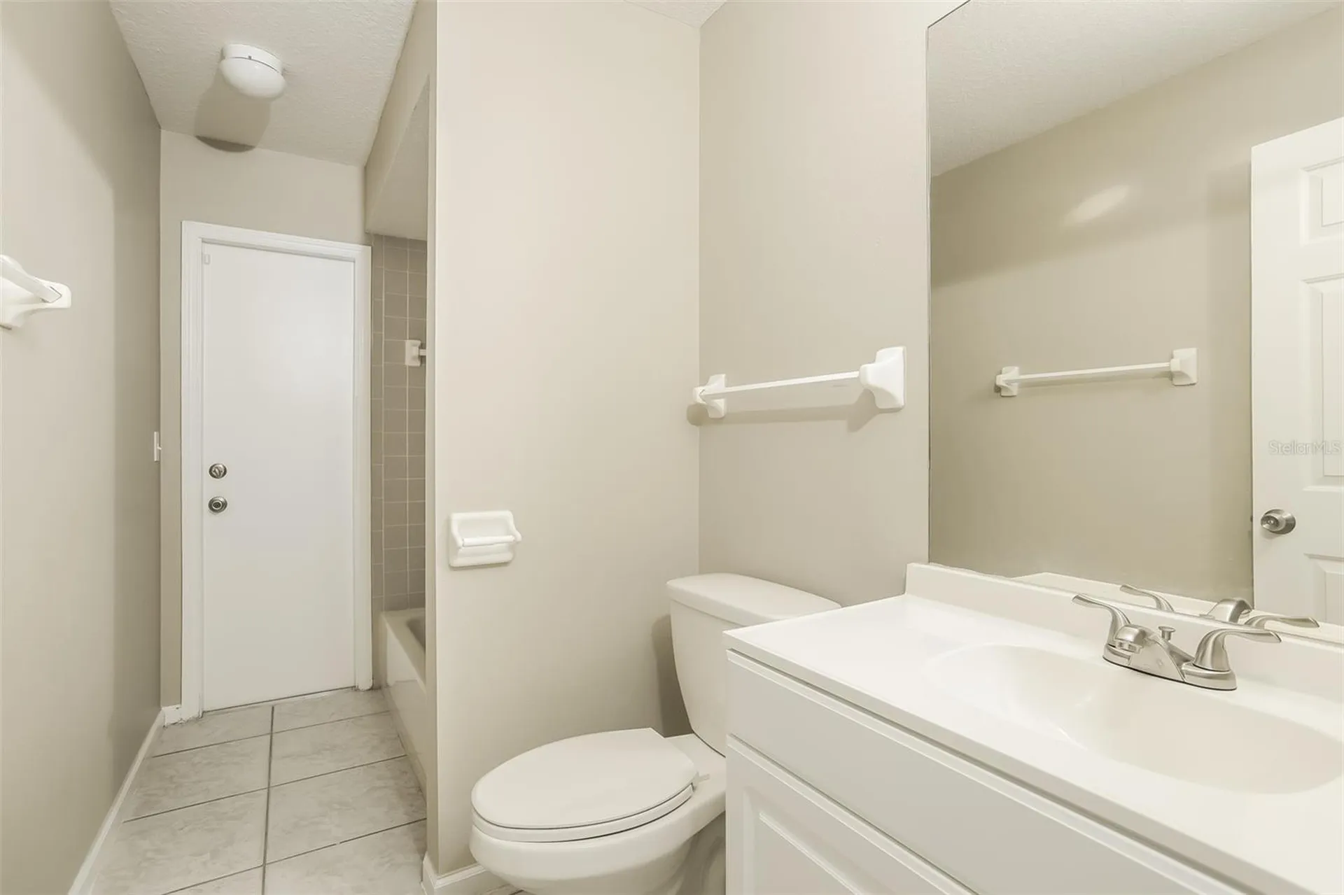 557 Oak Branch Circle Kissimmee FL 34758