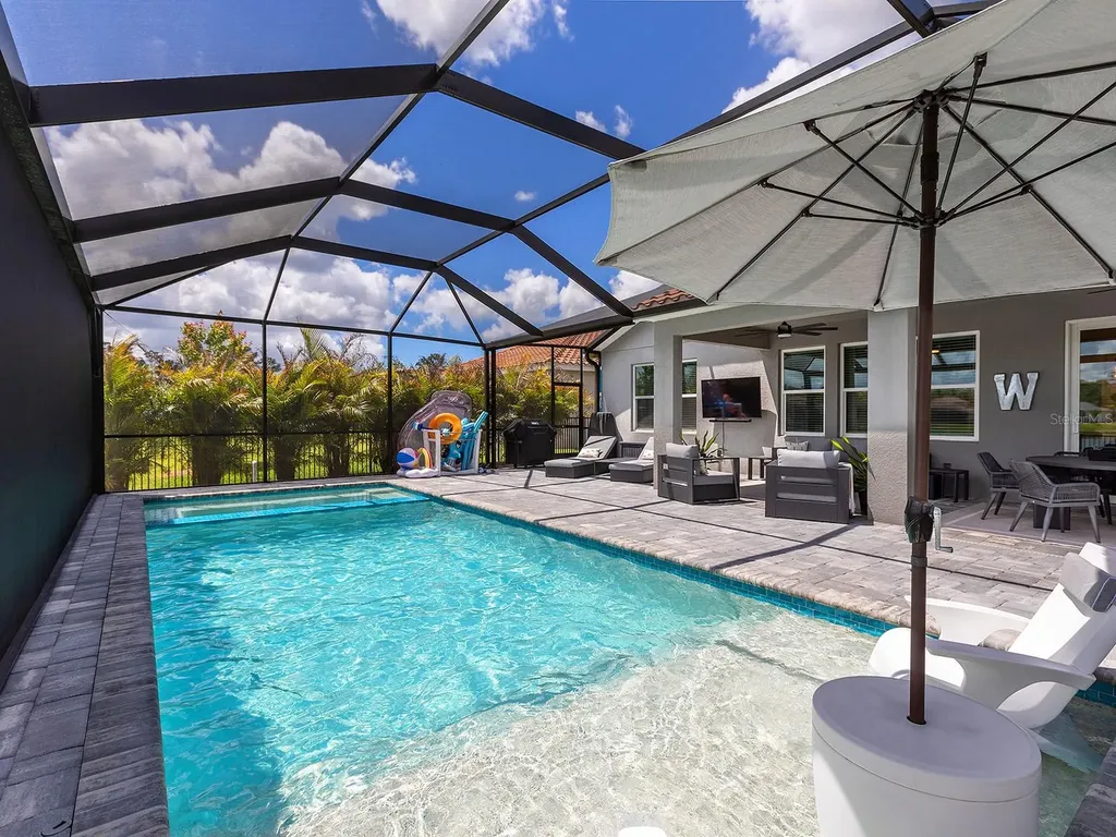 192 Daylily Boulevard Nokomis FL 34275