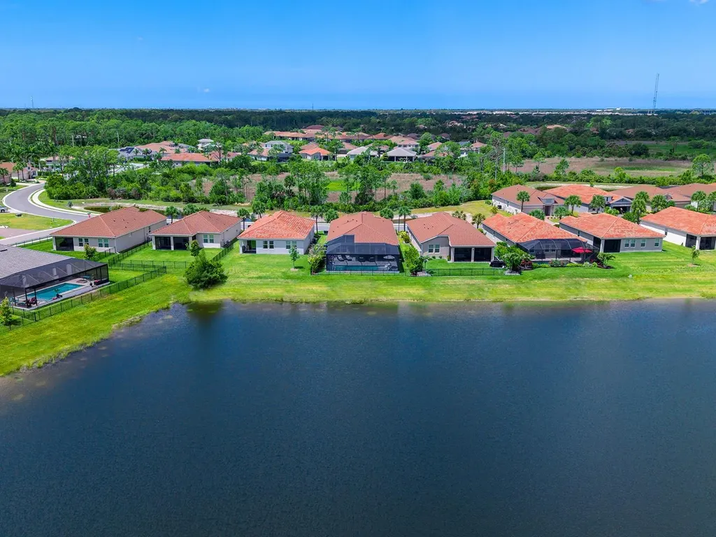192 Daylily Boulevard Nokomis FL 34275