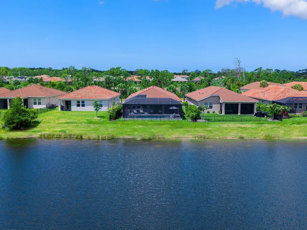 192 Daylily Boulevard Nokomis FL 34275