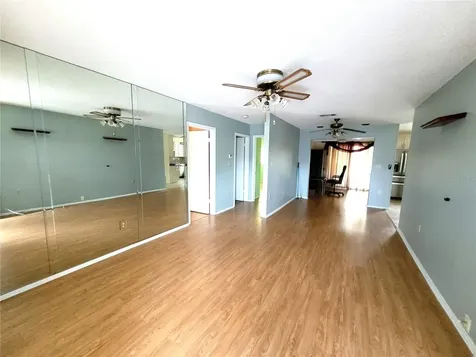 4999 Springwood Court Pinellas Park FL 33782