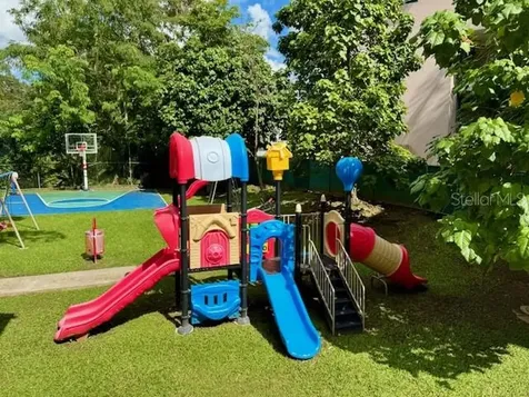 1386 Avenue San Ignacio Guaynabo PR 00969