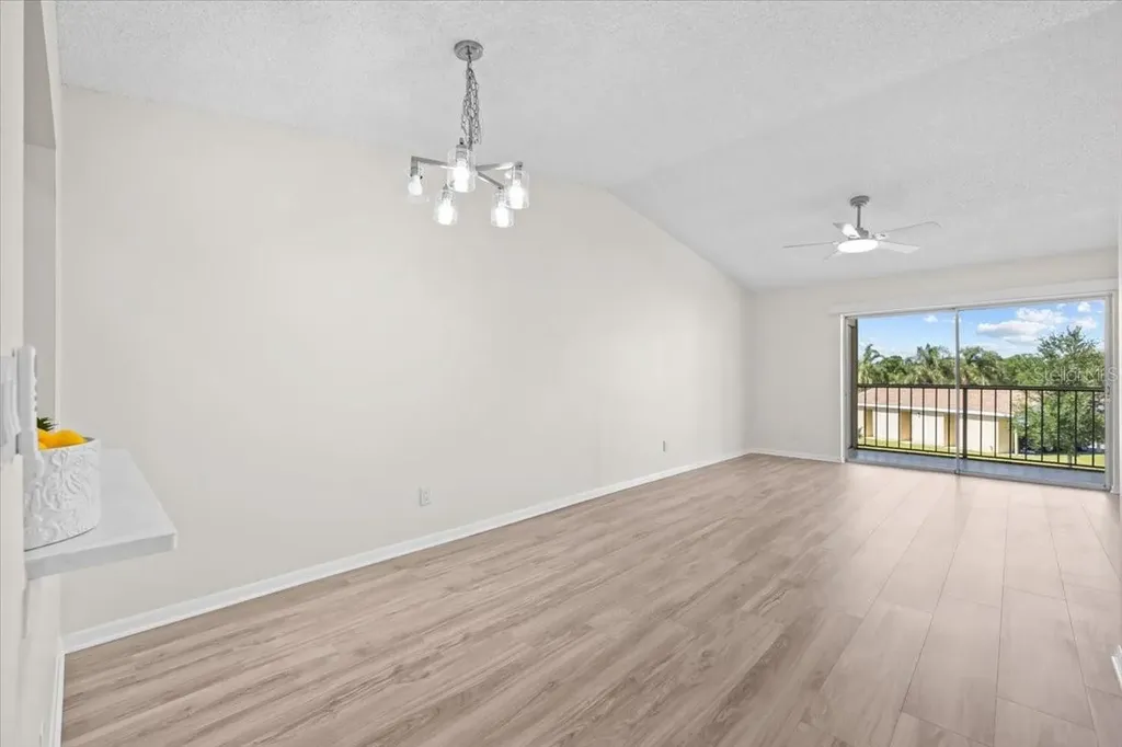 1390 Oak Hill Drive Dunedin FL 34698