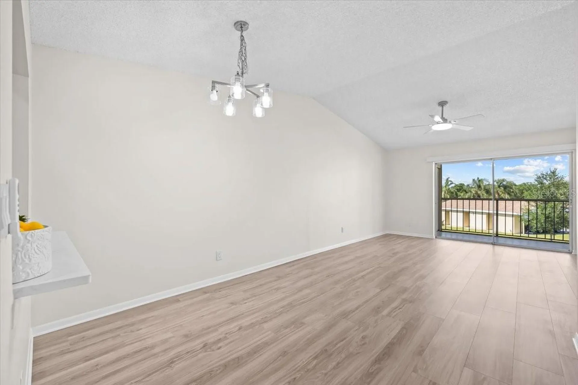 1390 Oak Hill Drive Dunedin FL 34698