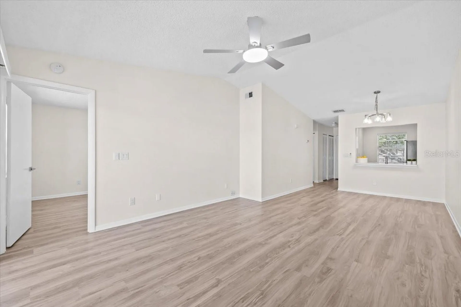 1390 Oak Hill Drive Dunedin FL 34698