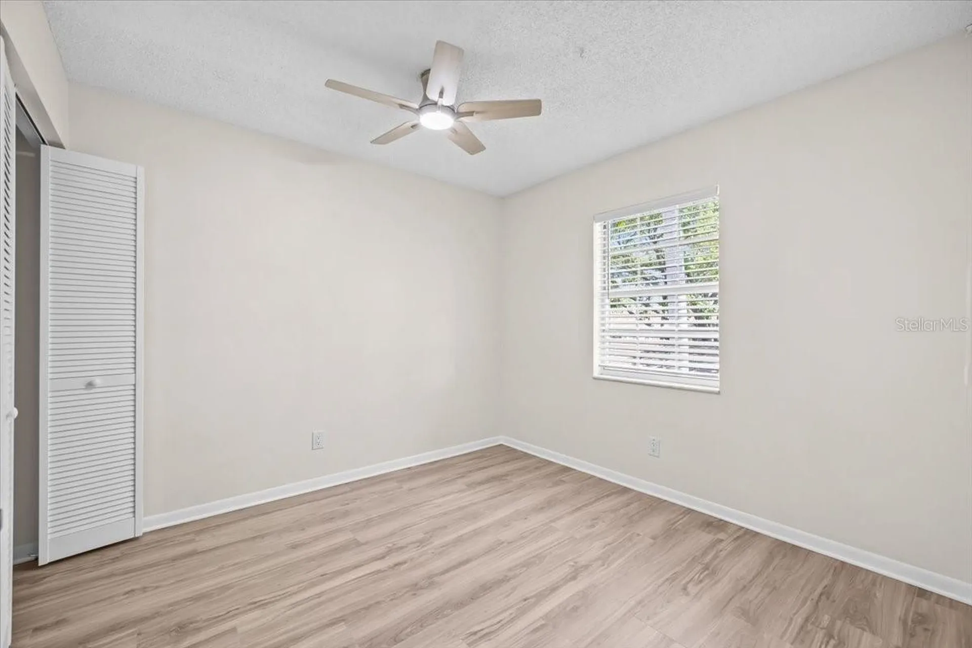 1390 Oak Hill Drive Dunedin FL 34698