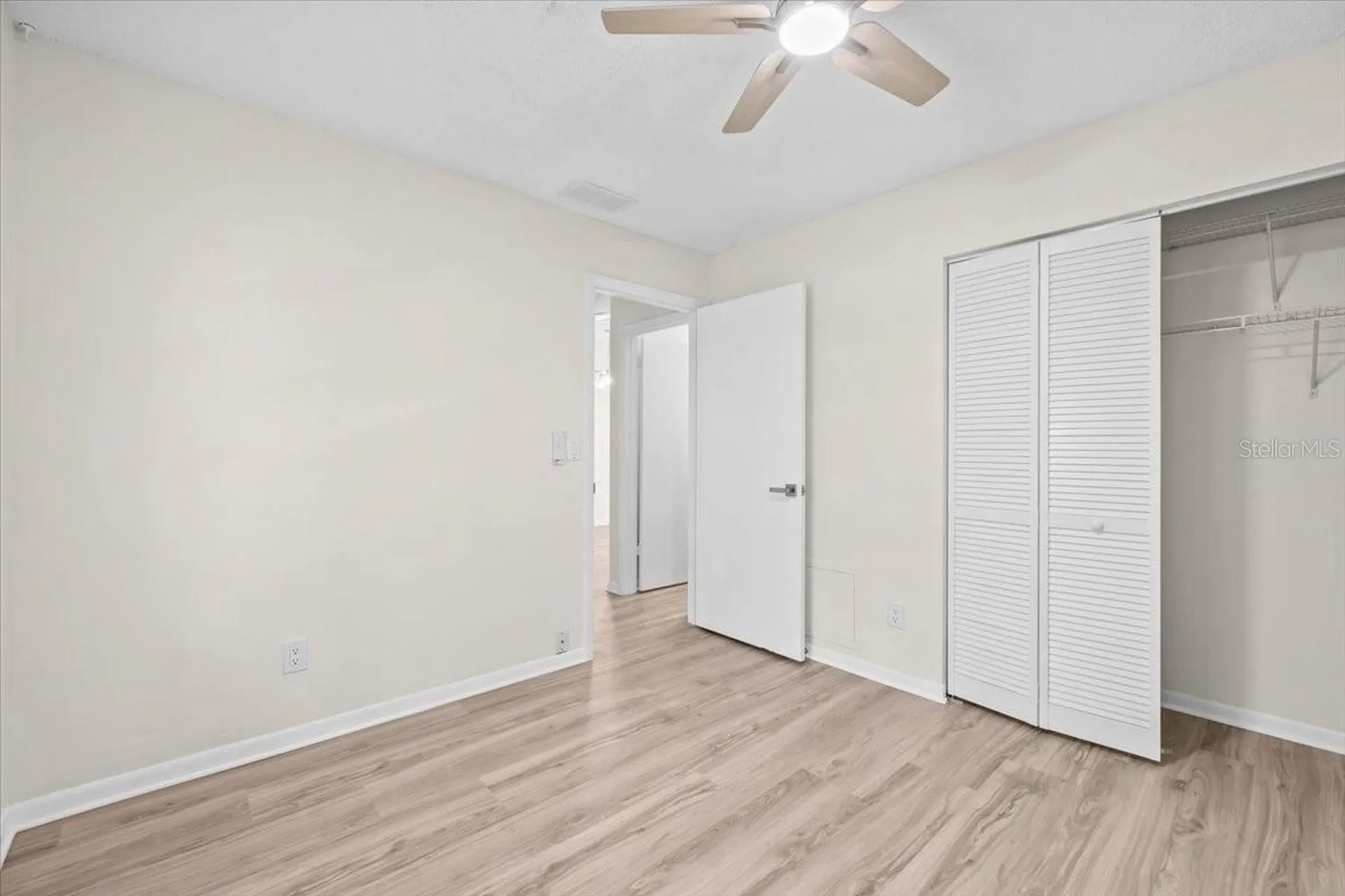 1390 Oak Hill Drive Dunedin FL 34698
