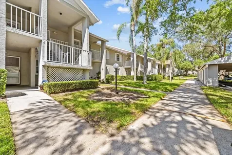 1390 Oak Hill Drive Dunedin FL 34698