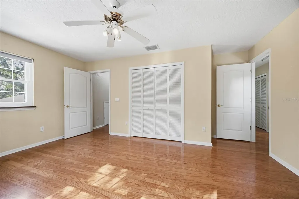 3311 W Hawthorne Road Tampa FL 33611