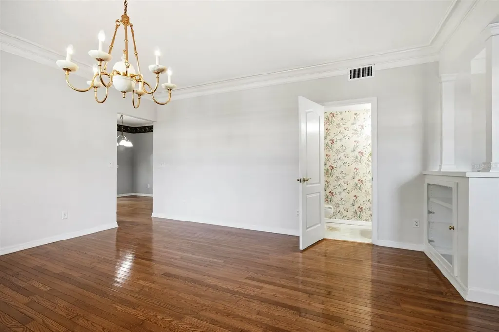 3311 W Hawthorne Road Tampa FL 33611