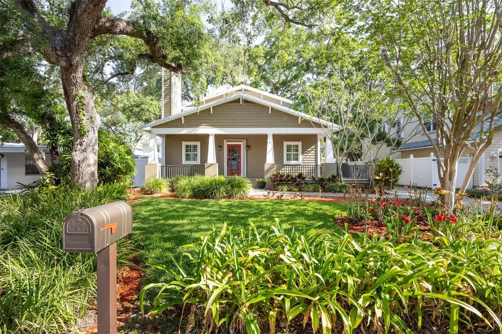 3311 W Hawthorne Road Tampa FL 33611