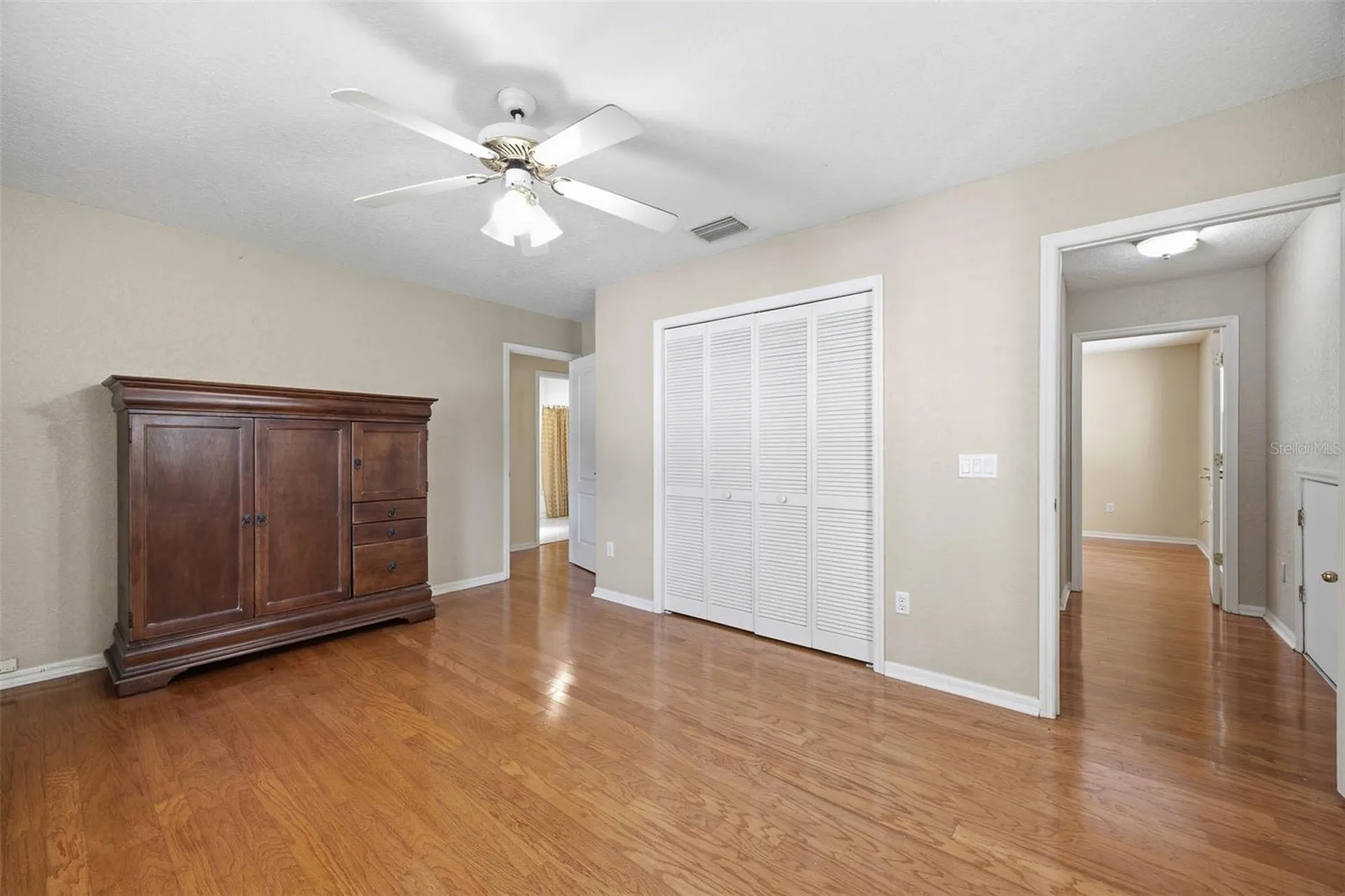 3311 W Hawthorne Road Tampa FL 33611