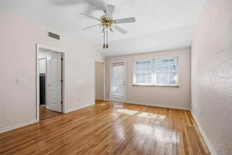 3311 W Hawthorne Road Tampa FL 33611