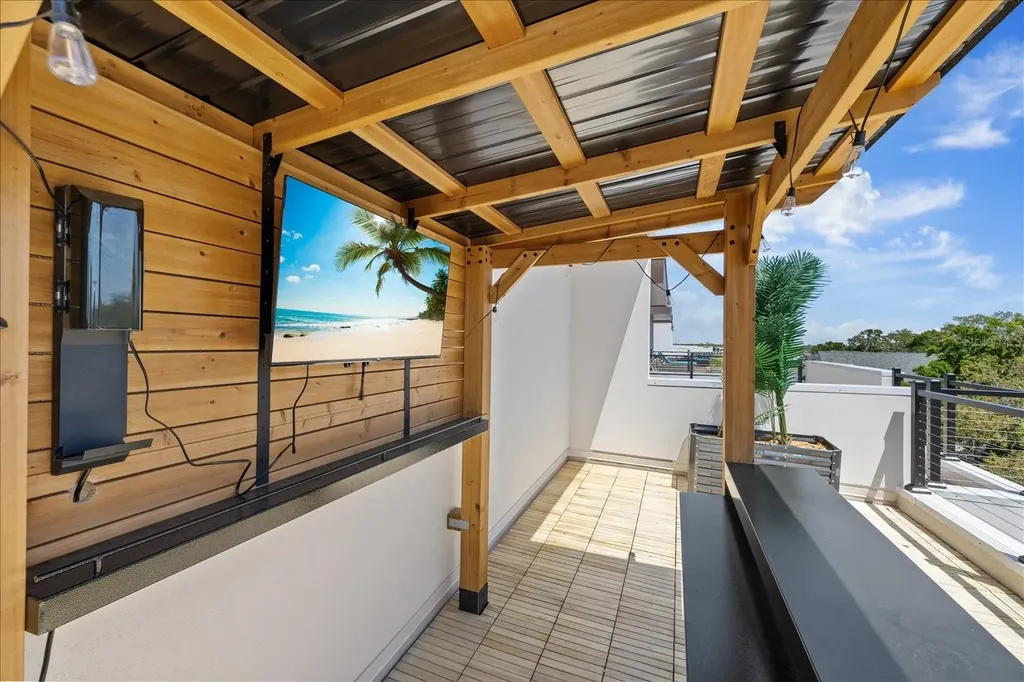 623 Petit Way Largo FL 33770