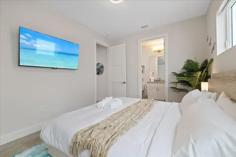 623 Petit Way Largo FL 33770