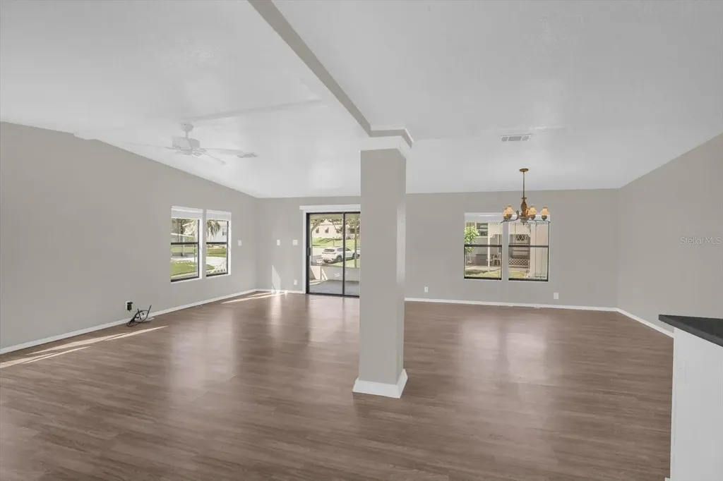 3338 N Citrus Circle Zellwood FL 32798