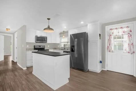 3338 N Citrus Circle Zellwood FL 32798