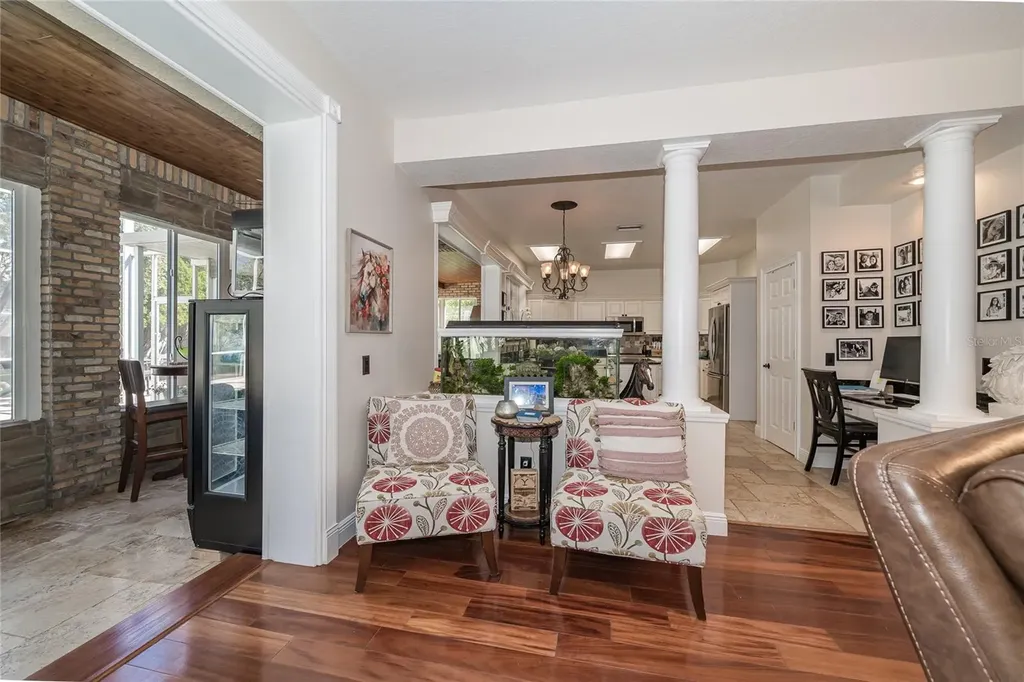 10408 Riverburn Drive Tampa FL 33647