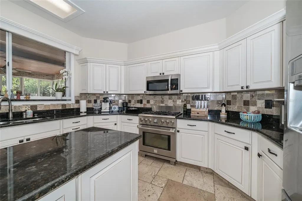 10408 Riverburn Drive Tampa FL 33647