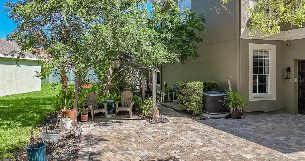 10408 Riverburn Drive Tampa FL 33647