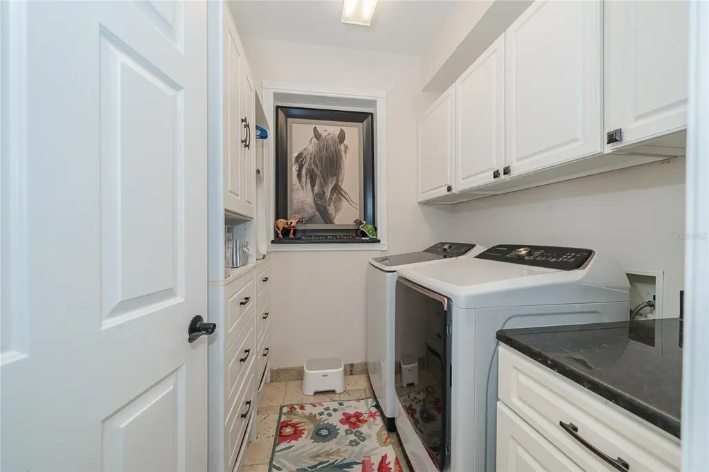 10408 Riverburn Drive Tampa FL 33647