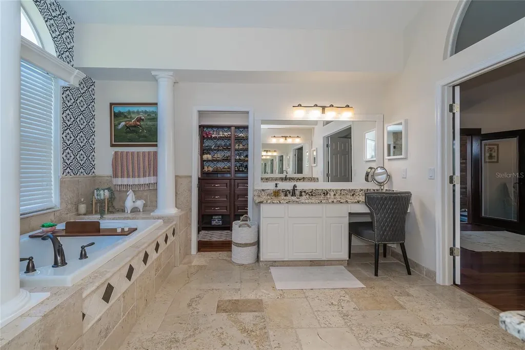10408 Riverburn Drive Tampa FL 33647