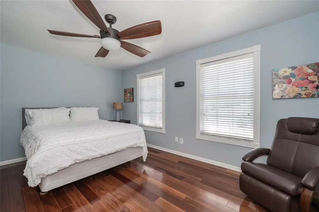 10408 Riverburn Drive Tampa FL 33647