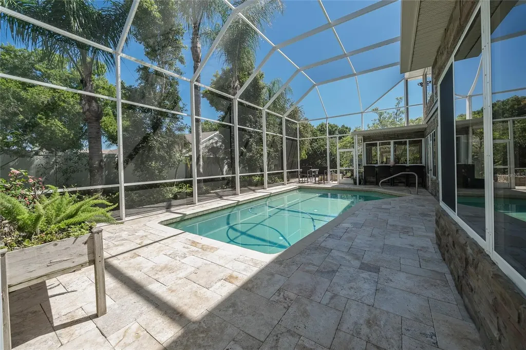 10408 Riverburn Drive Tampa FL 33647