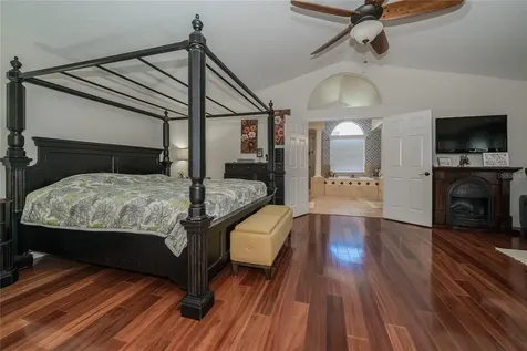 10408 Riverburn Drive Tampa FL 33647