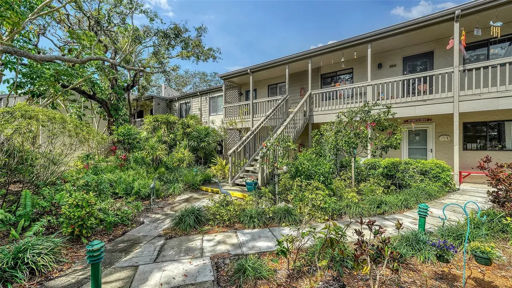 1601 Pelican Point Drive Sarasota FL 34231