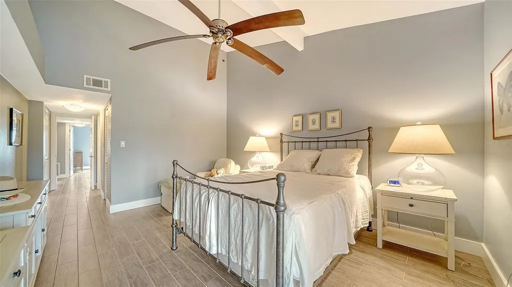 1601 Pelican Point Drive Sarasota FL 34231