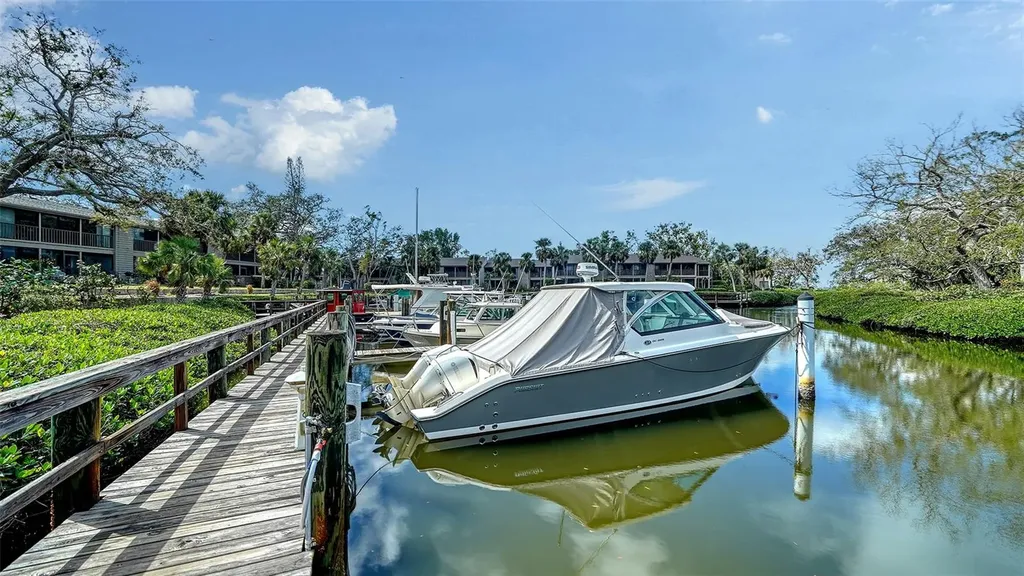 1601 Pelican Point Drive Sarasota FL 34231
