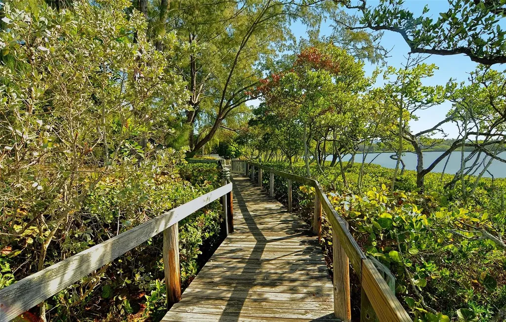 1601 Pelican Point Drive Sarasota FL 34231