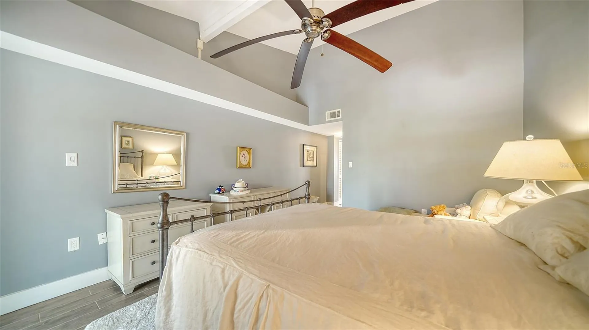 1601 Pelican Point Drive Sarasota FL 34231