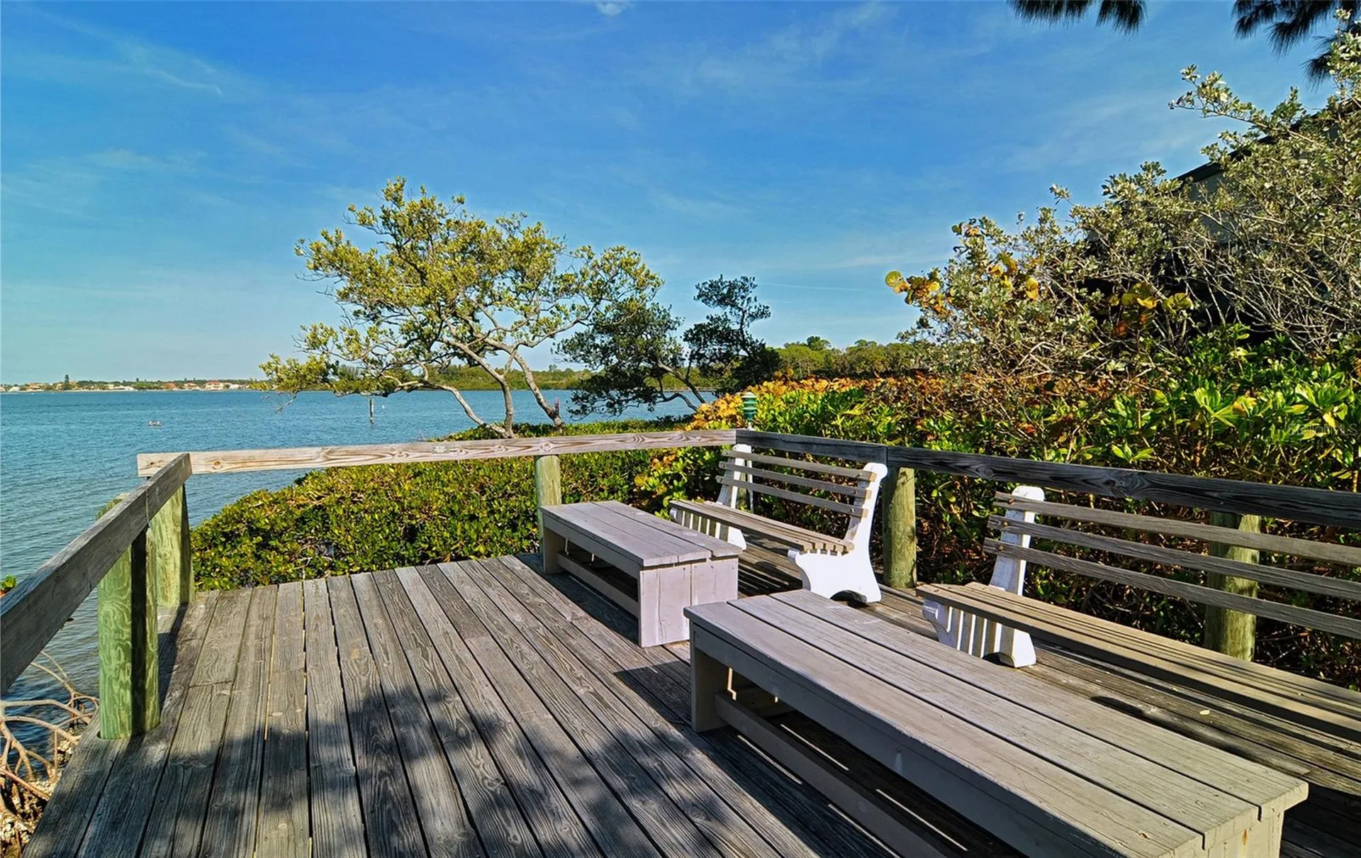 1601 Pelican Point Drive Sarasota FL 34231