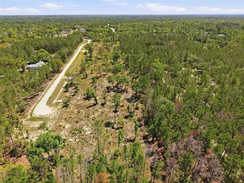 13331 Haven (lot 4) Trail Weeki Wachee FL 34614