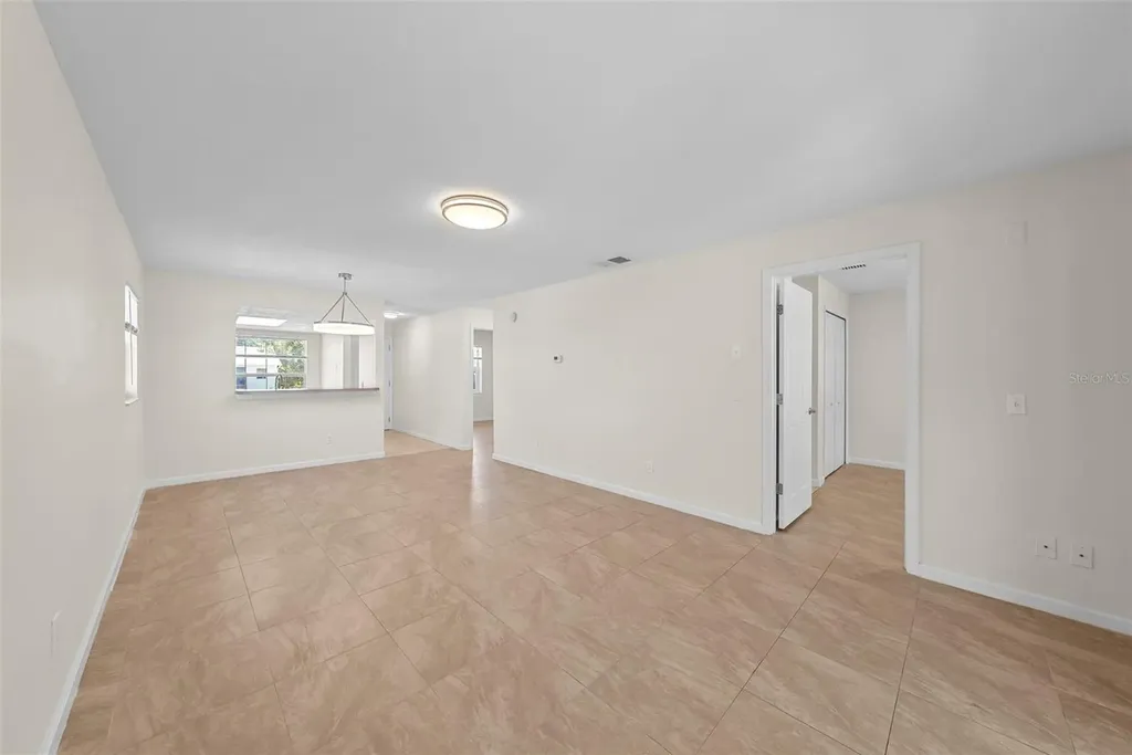 3880 34th Avenue S St Petersburg FL 33711