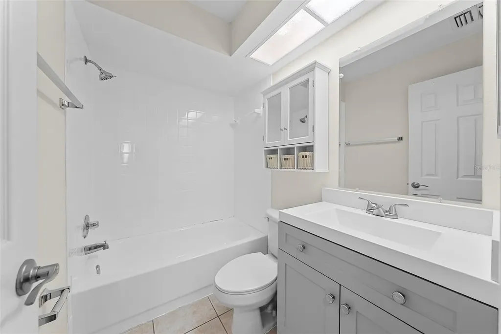 3880 34th Avenue S St Petersburg FL 33711