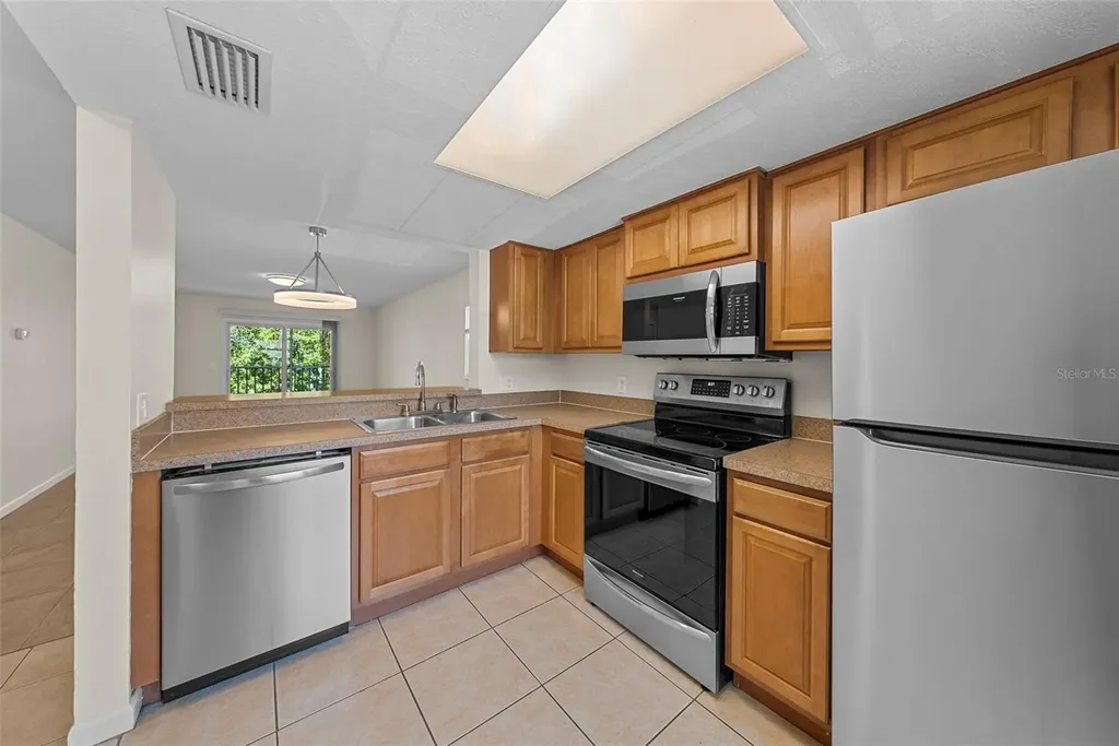 3880 34th Avenue S St Petersburg FL 33711