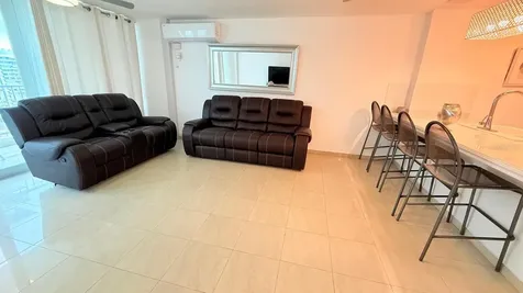 37 Ave. Isla Verde Carolina PR 00979